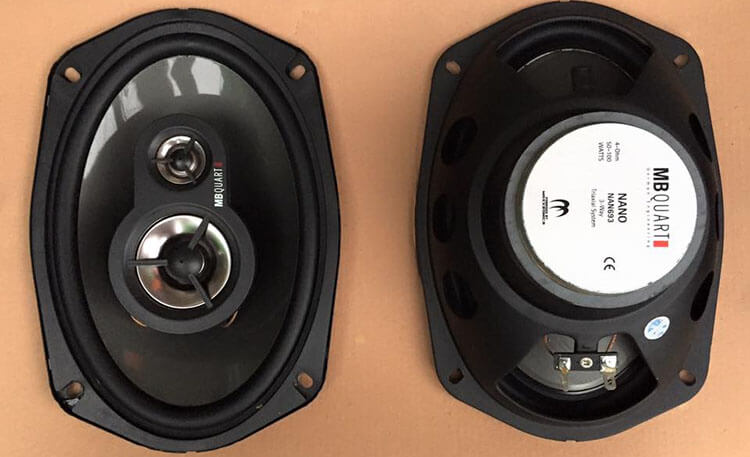 Can you mix speakers with different ohms