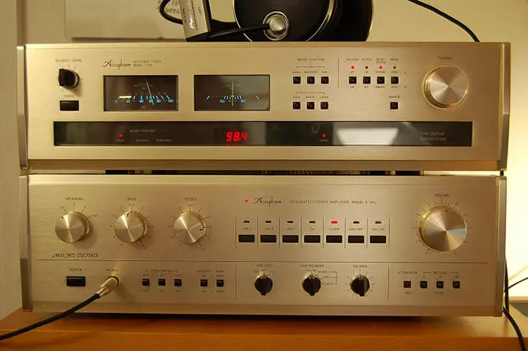 How to use an amplifier as a preamp