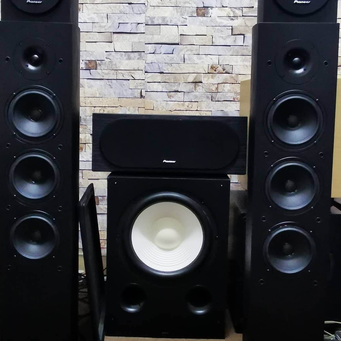 Do I Need A Center Channel Speaker Center Channel Speaker VS Subwoofer: Which One You Need? - TechyConcepts