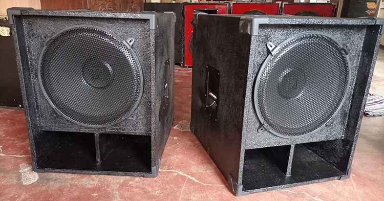 Which one is better Ported Subwoofer or Sealed Subwoofer