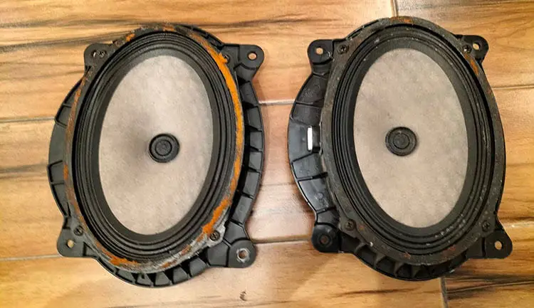 Factors to Consider For a 6x8 Speaker