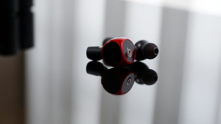beats earbuds include microphone