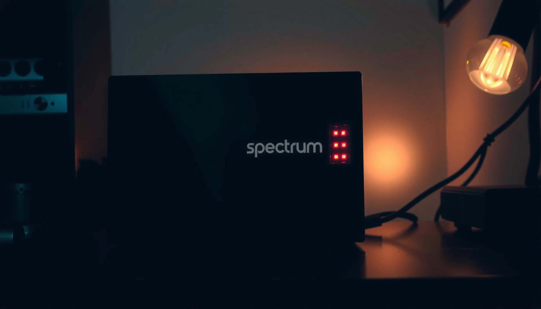 Image showing a Spectrum router for quick identification and features overview.